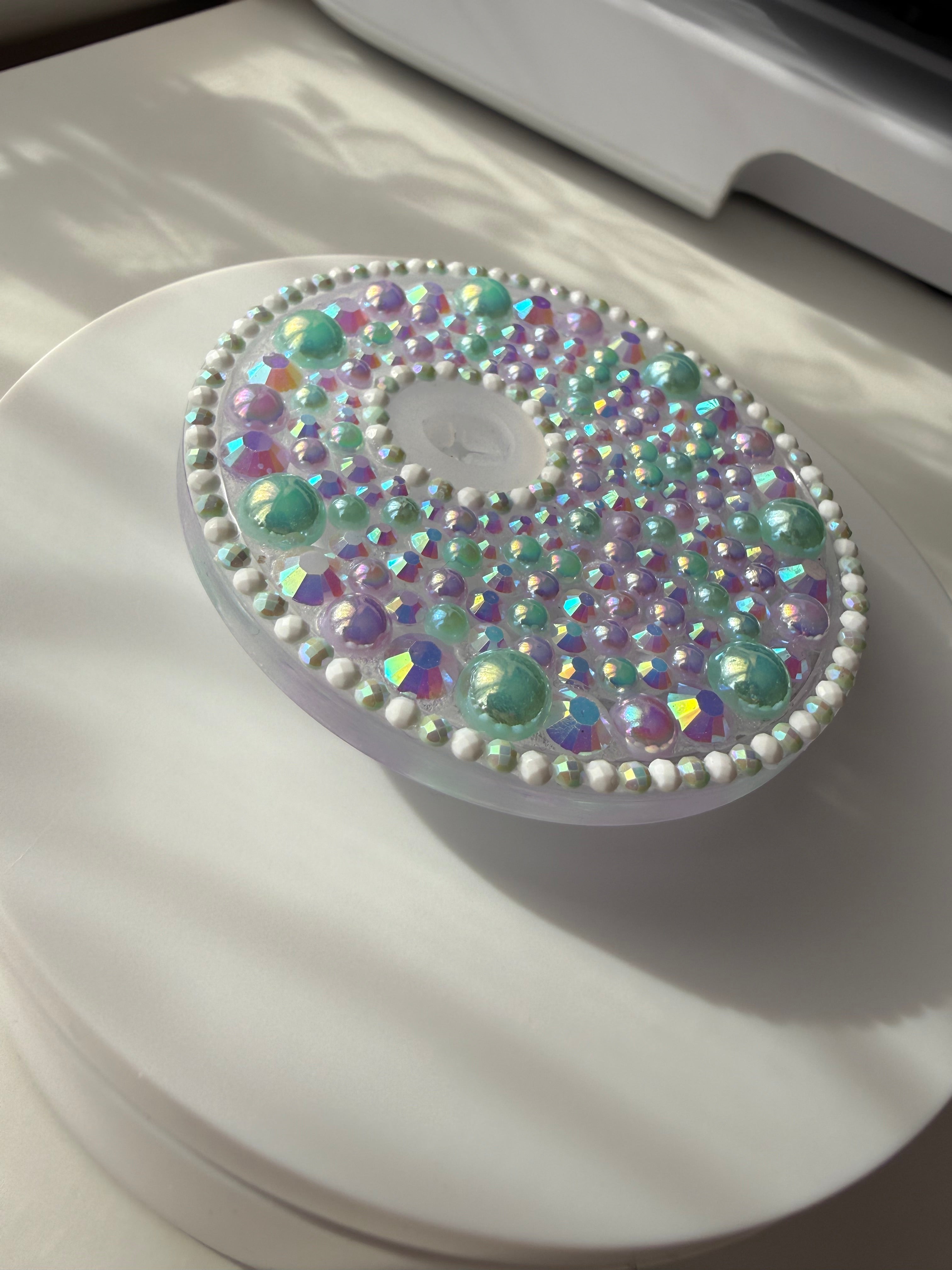 Handmade Rhinestone Lid